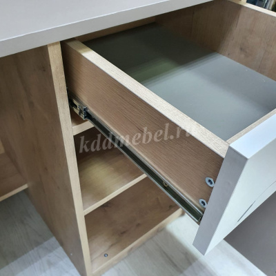 Стол компьютерный Котофей (Дуб ирландский/Белый/Мокко)